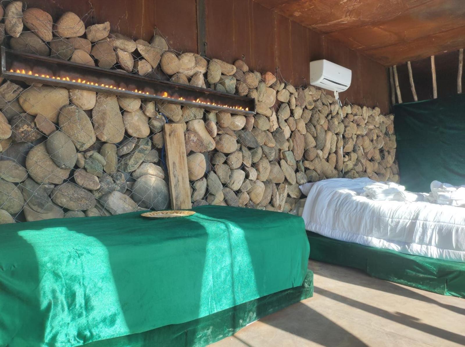 Revolution Stone Cliff Eco Resort Agafay Exterior foto